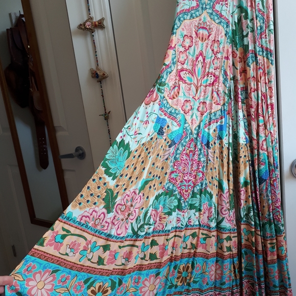 XXS Spell Lotus Strappy - Picture 8 of 9